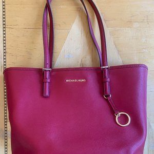 Michael Khors Purse